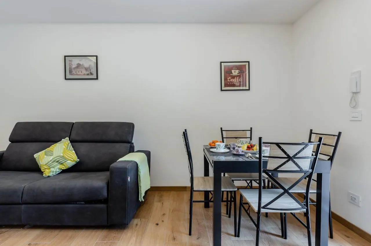 Countryside Apt With Swimming Pool And Parking Cascina Italien