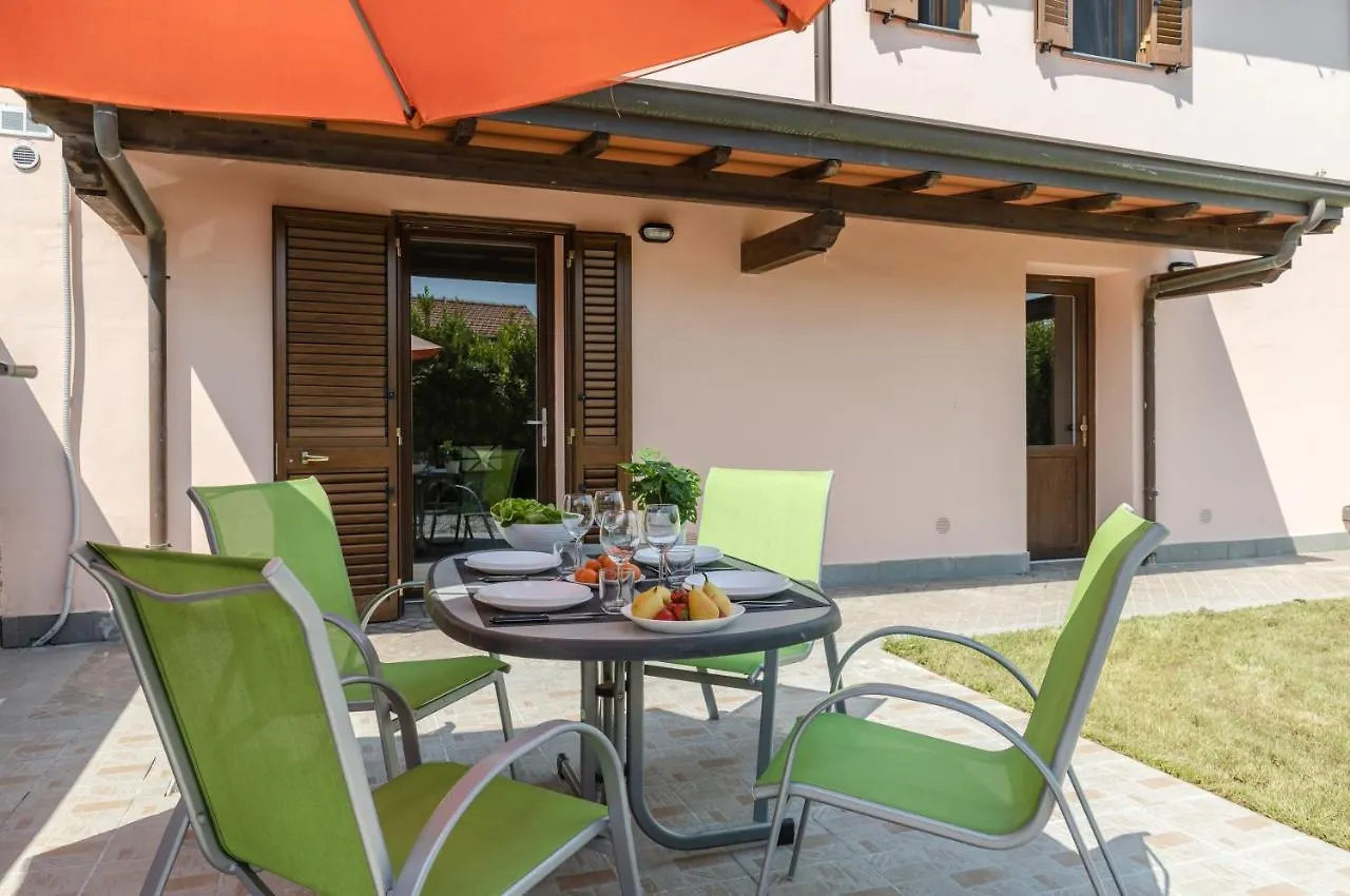 Countryside Apt With Swimming Pool And Parking Cascina